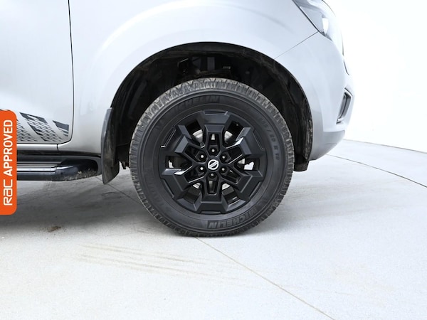 Used Nissan Navara 2021 for sale - 75523361: Photo 25