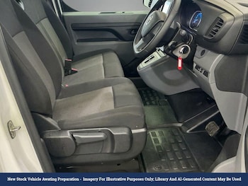 Used Vauxhall Vivaro Electric 2023 for sale - 79352116: Photo