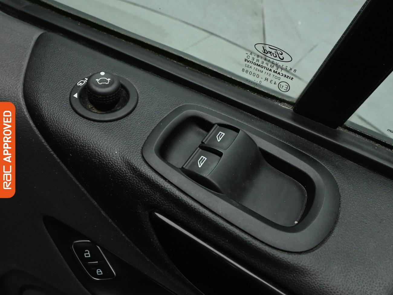 Used Ford Transit Custom 2020 for sale - 77158808: Photo 25