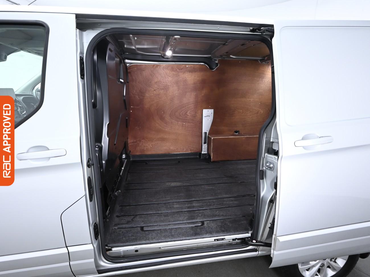 Used Ford Transit Custom 2025 for sale - 76115223: Photo 13