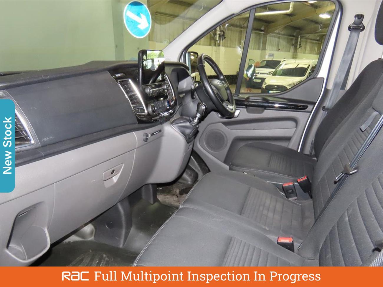 Used Ford Transit Custom 2025 for sale - 76115223: Photo 2