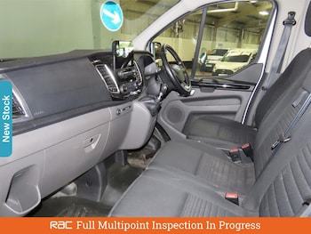 Used Ford Transit Custom 2025 for sale - 76115223: Photo 2