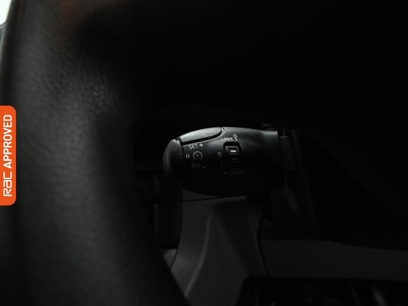 Used Peugeot e-Expert 2021 for sale - 76649172: Photo 23