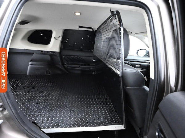 Used Mitsubishi Outlander 2019 for sale - 75699712: Photo 12