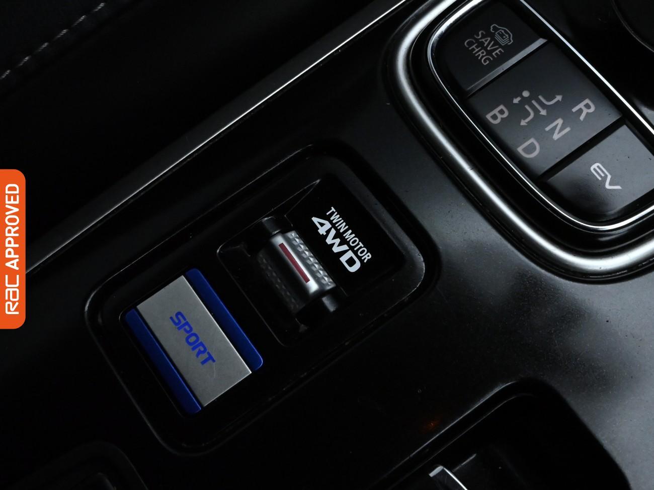 Used Mitsubishi Outlander 2019 for sale - 75699712: Photo 17