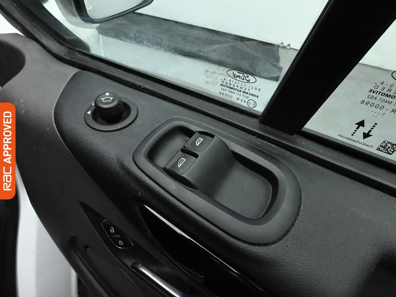 Used Ford Transit Custom 2022 for sale - 76697629: Photo 23