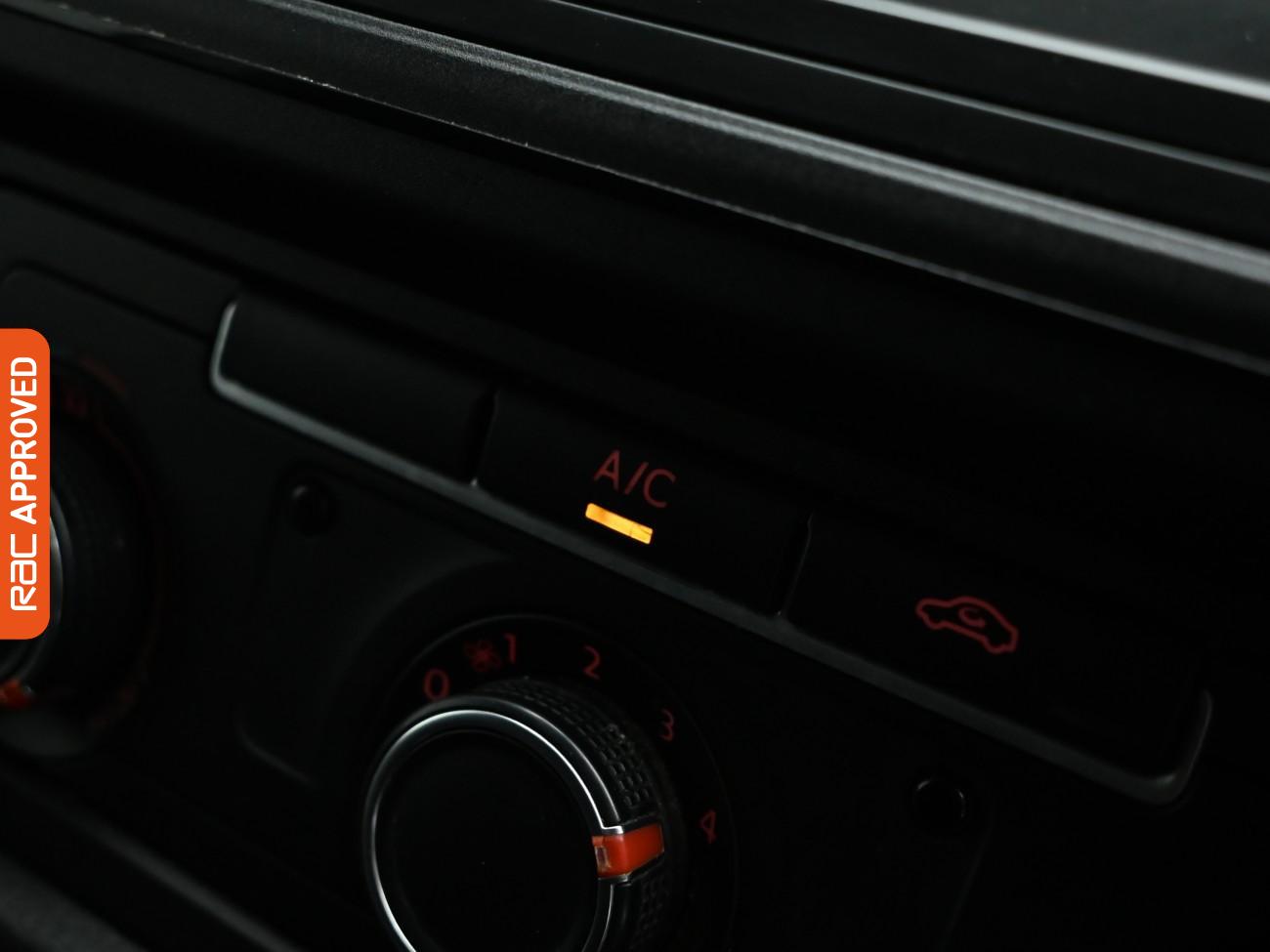 Used Volkswagen Transporter 2019 for sale - 76462282: Photo 16