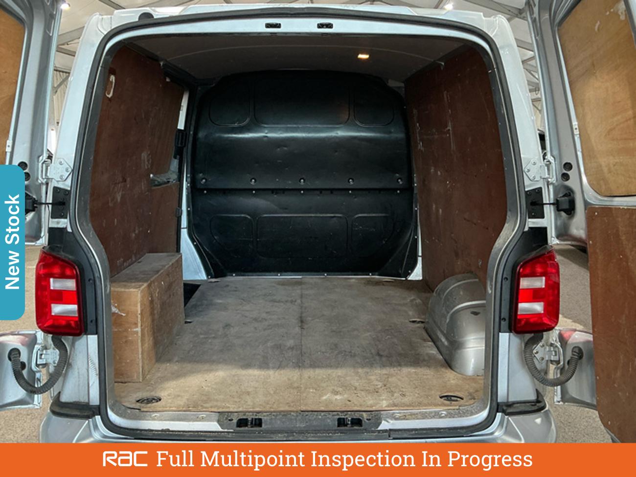 Used Volkswagen Transporter 2019 for sale - 76462282: Photo 4