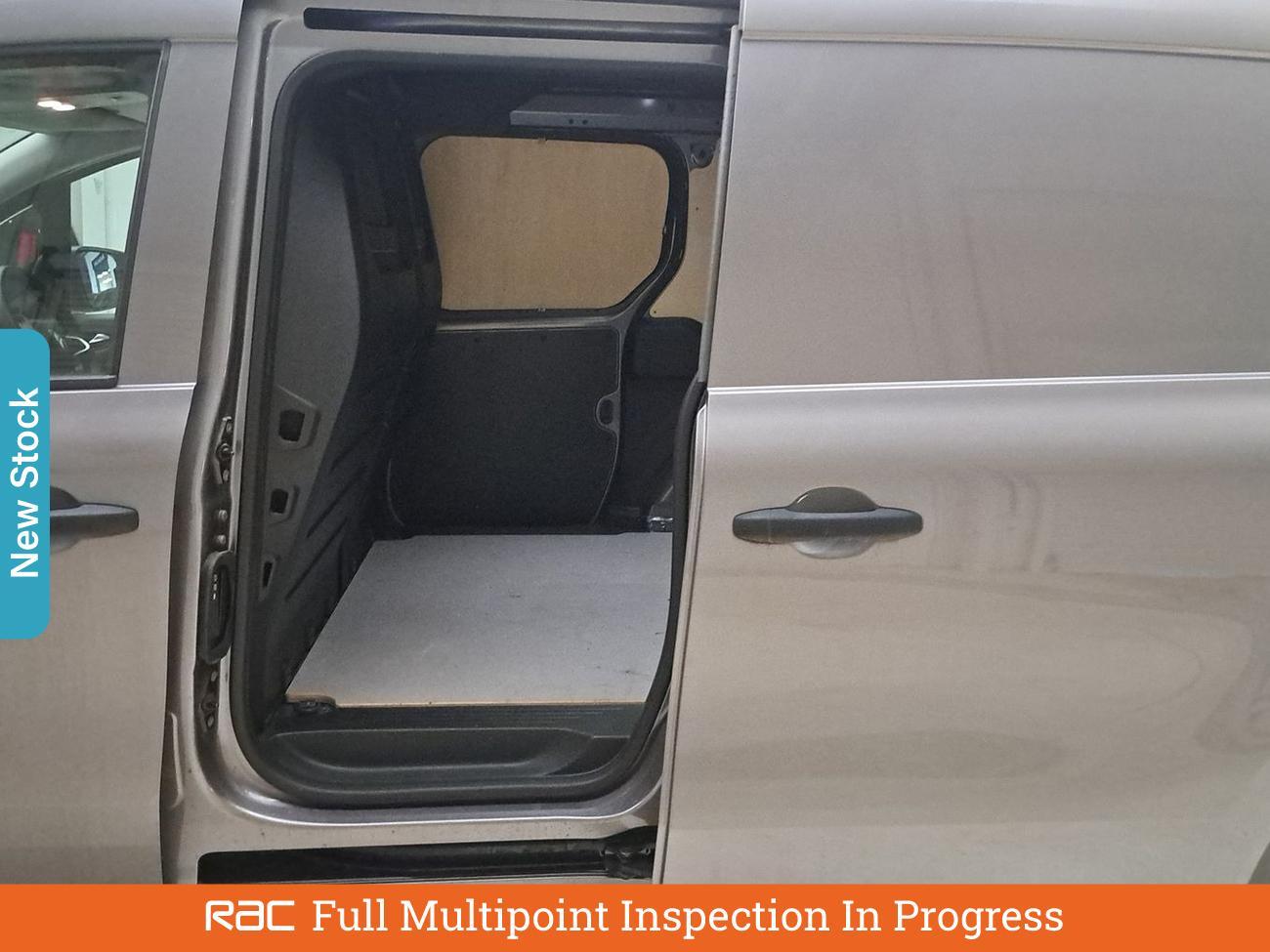 Used Renault Kangoo 2023 for sale - 76401666: Photo 3