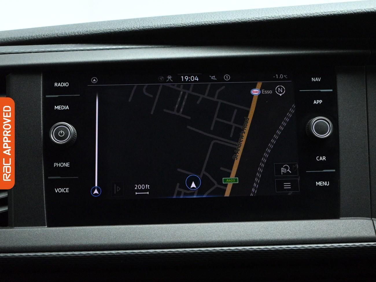 Used Volkswagen Transporter 2021 for sale - 77500862: Photo 24