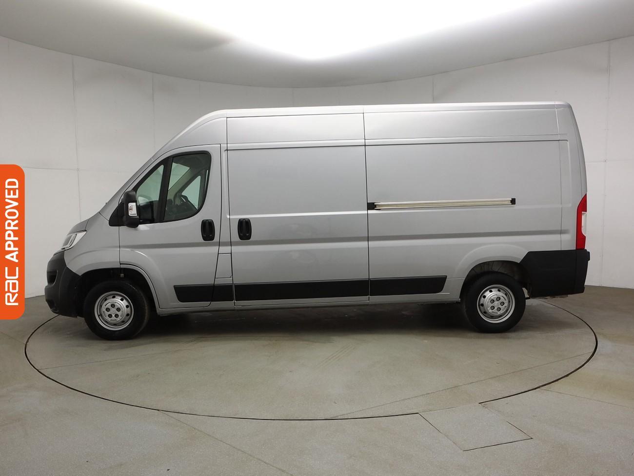 Vehicle 29