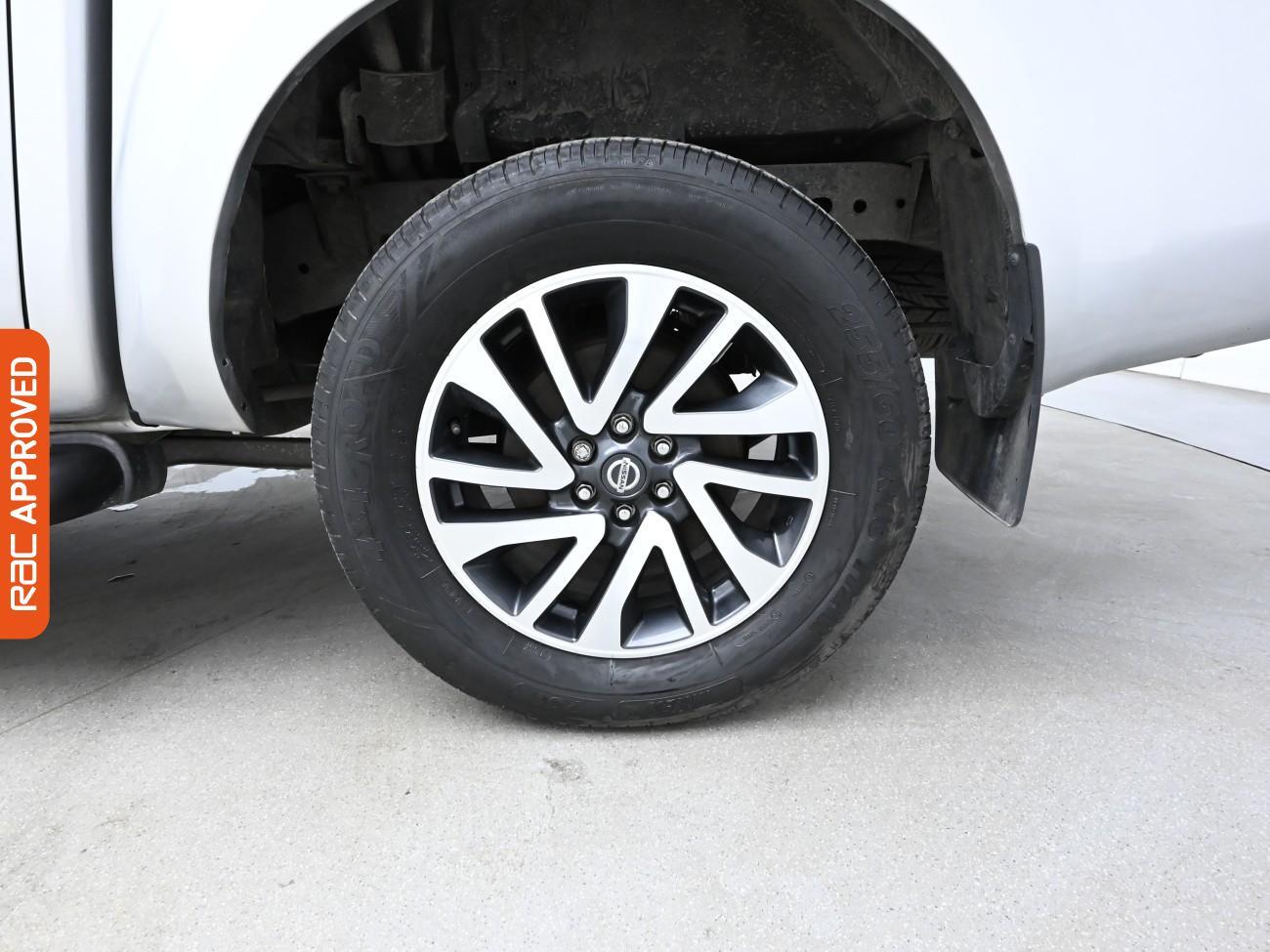 Used Nissan Navara 2018 for sale - 75898904: Photo 27