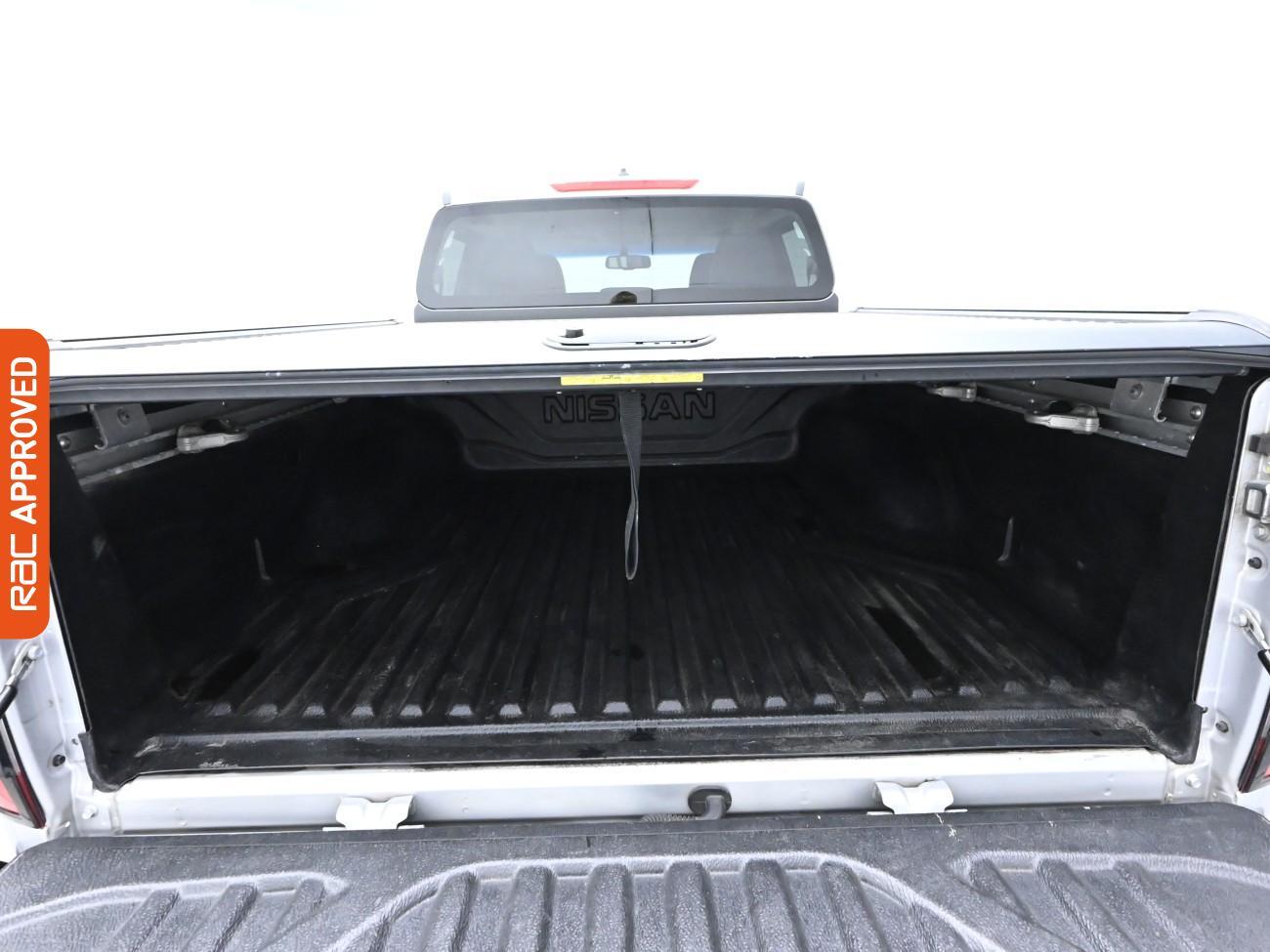 Used Nissan Navara 2018 for sale - 75898904: Photo 3