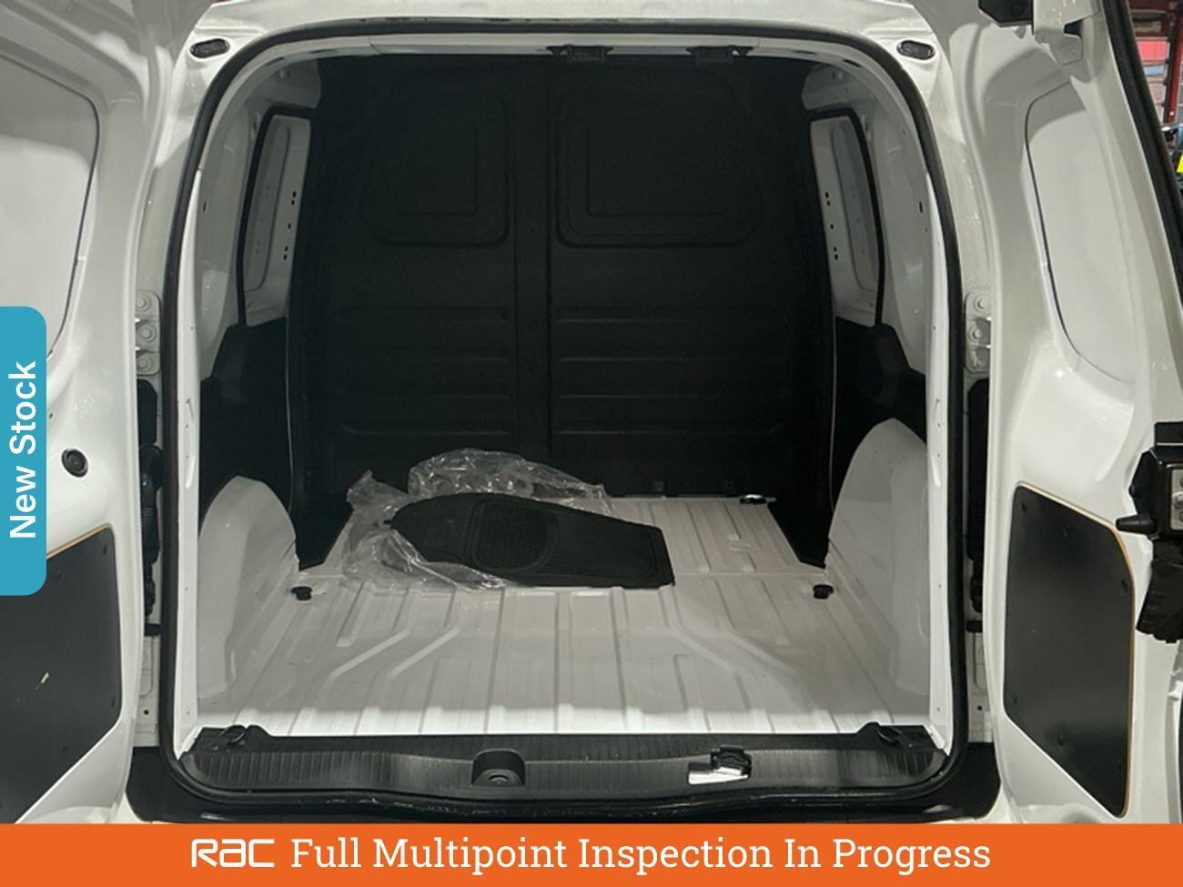 Used Nissan Other 2023 for sale - 77037423: Photo 8