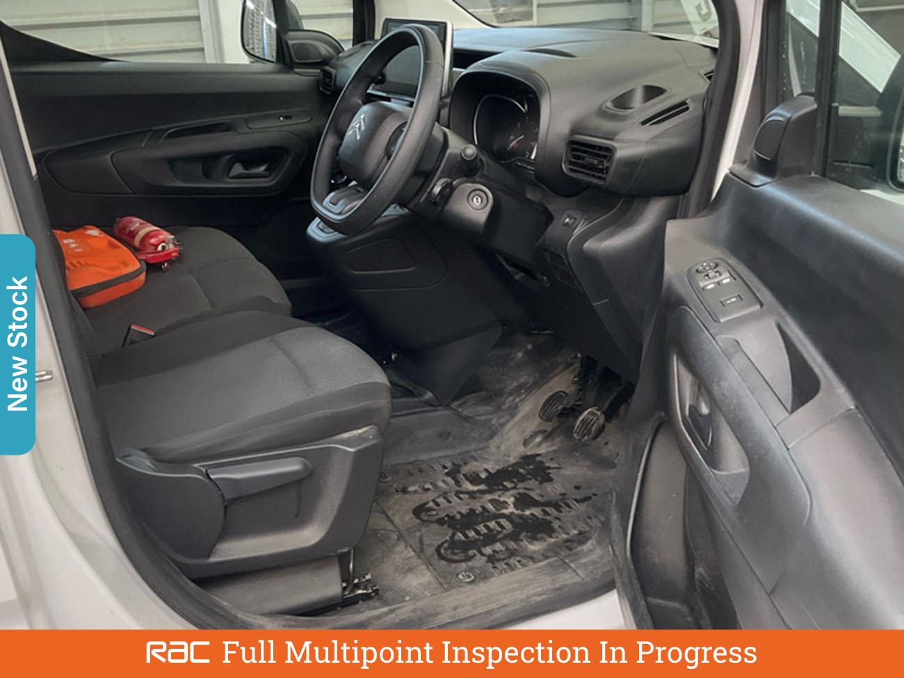 Used Citroen Berlingo 2023 for sale - 77951845: Photo 2