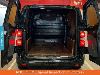 Used Vauxhall Vivaro 2020 for sale - 77733676: Photo