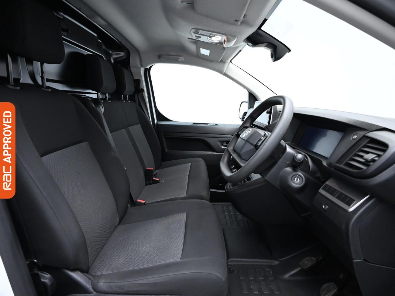 Used Vauxhall Vivaro 2024 for sale - 76697638: Photo 2