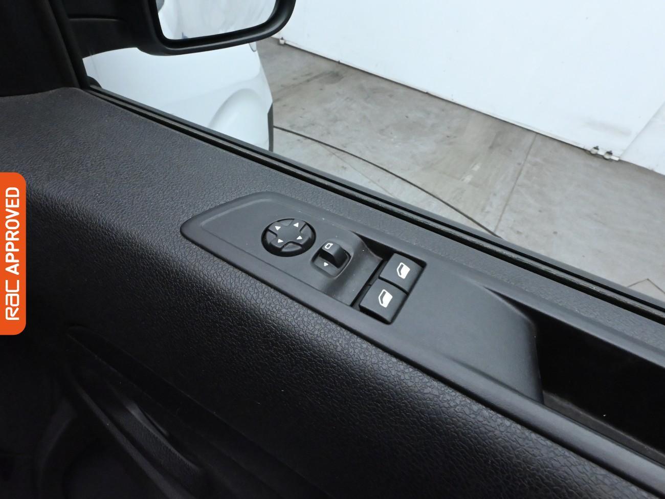 Used Vauxhall Vivaro 2024 for sale - 76697638: Photo 24