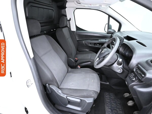 Used Vauxhall Combo 2020 for sale - 75064815: Photo 2