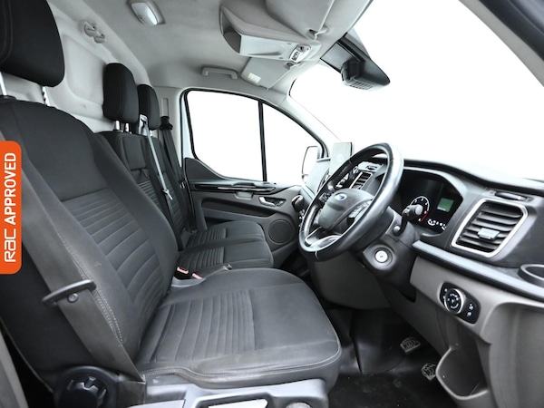 Used Ford Transit Custom 2022 for sale - 74937819: Photo 2