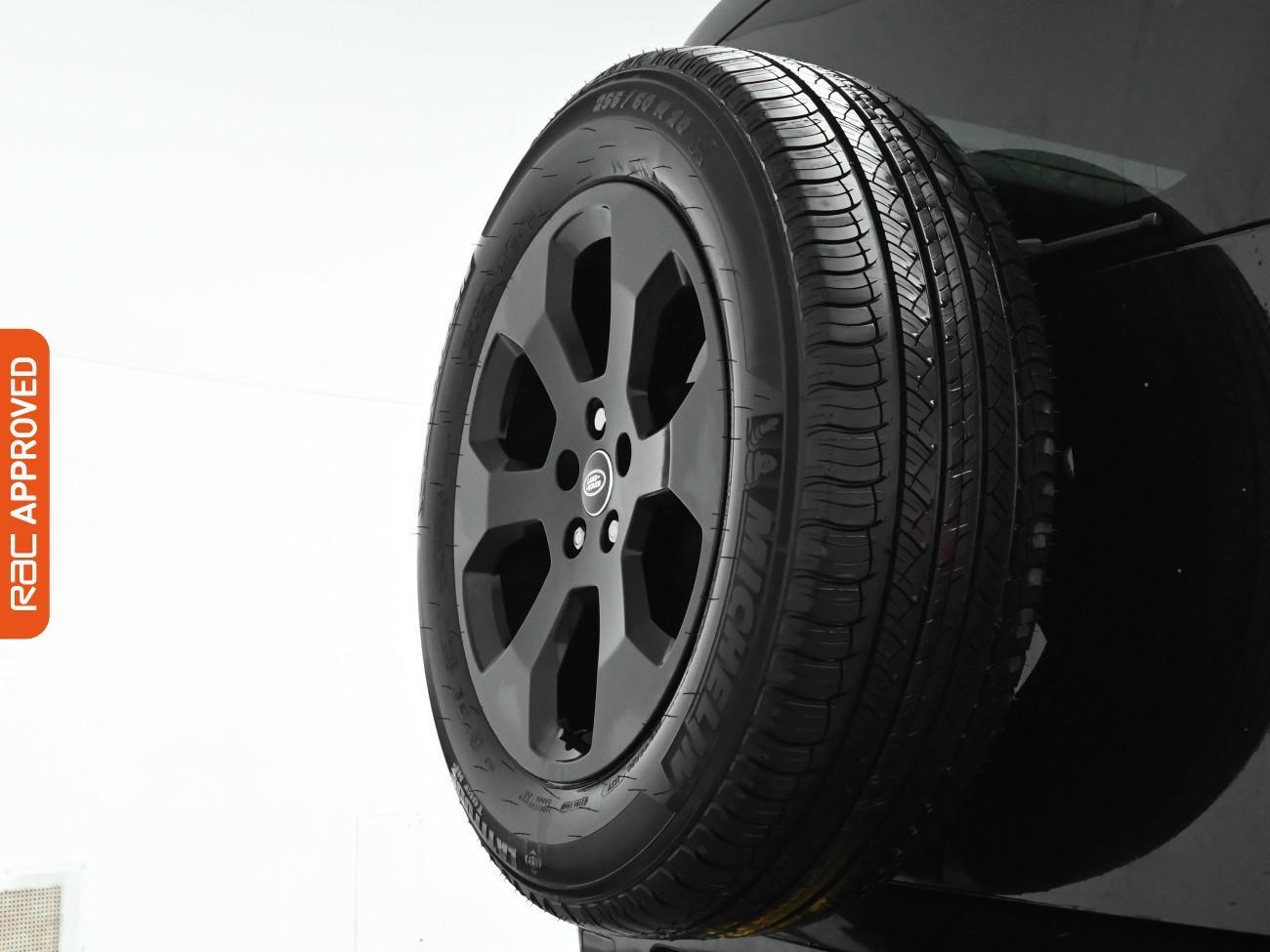 Used Land Rover Defender 90 2024 for sale - 76617055: Photo 27