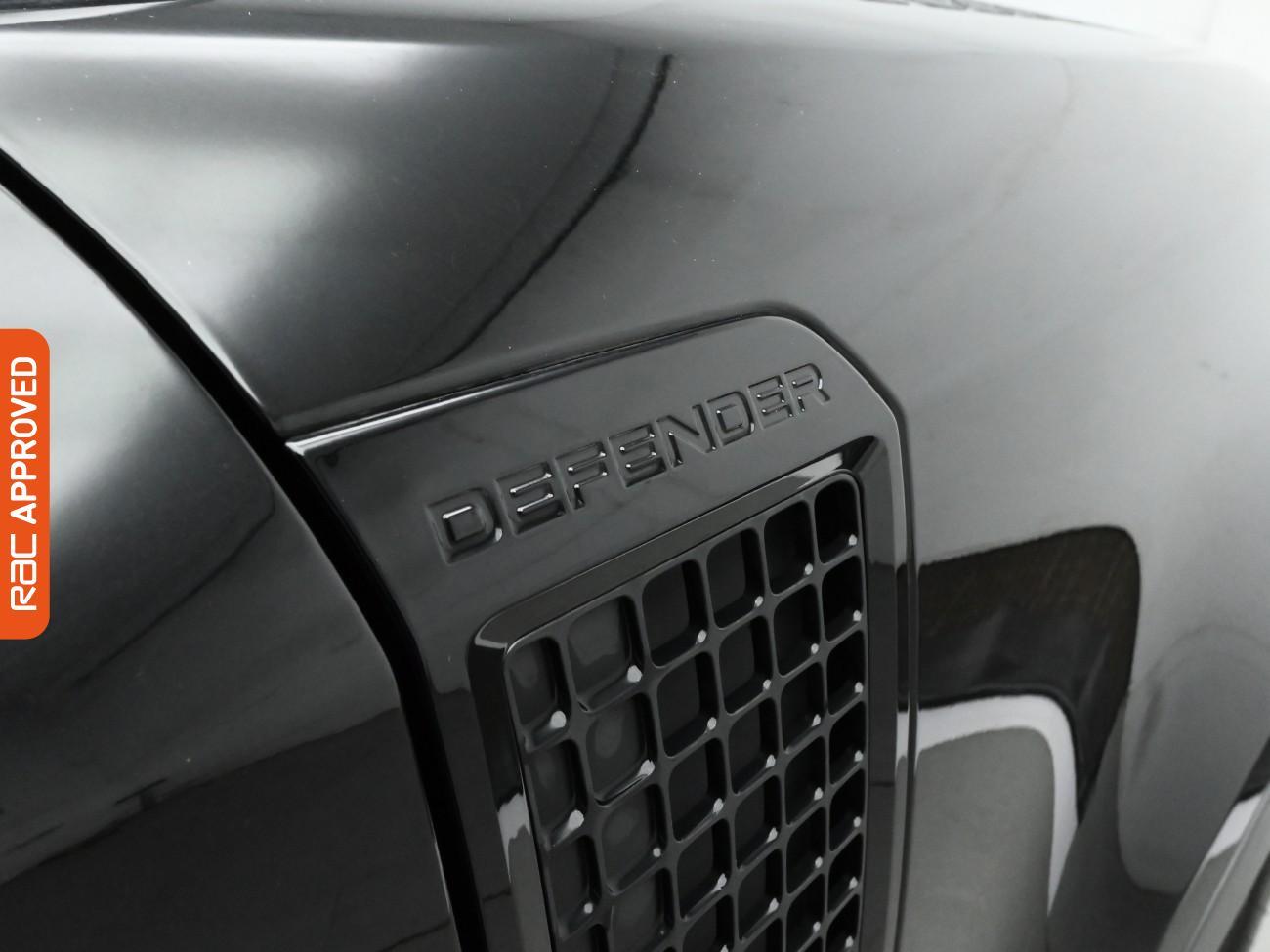 Used Land Rover Defender 90 2024 for sale - 76617055: Photo 35