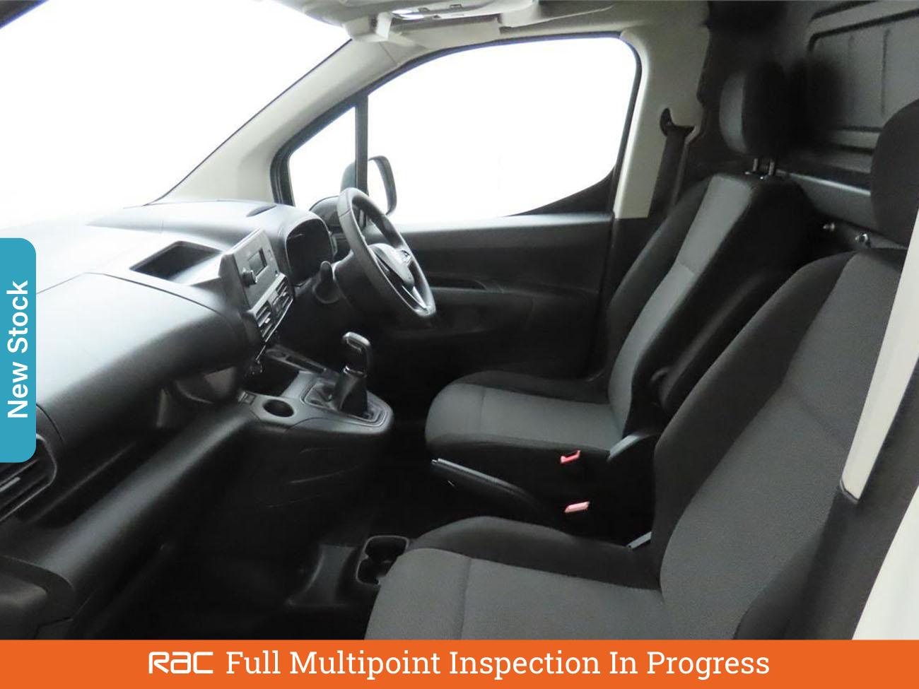 Used Vauxhall Combo 2020 for sale - 76782991: Photo 2