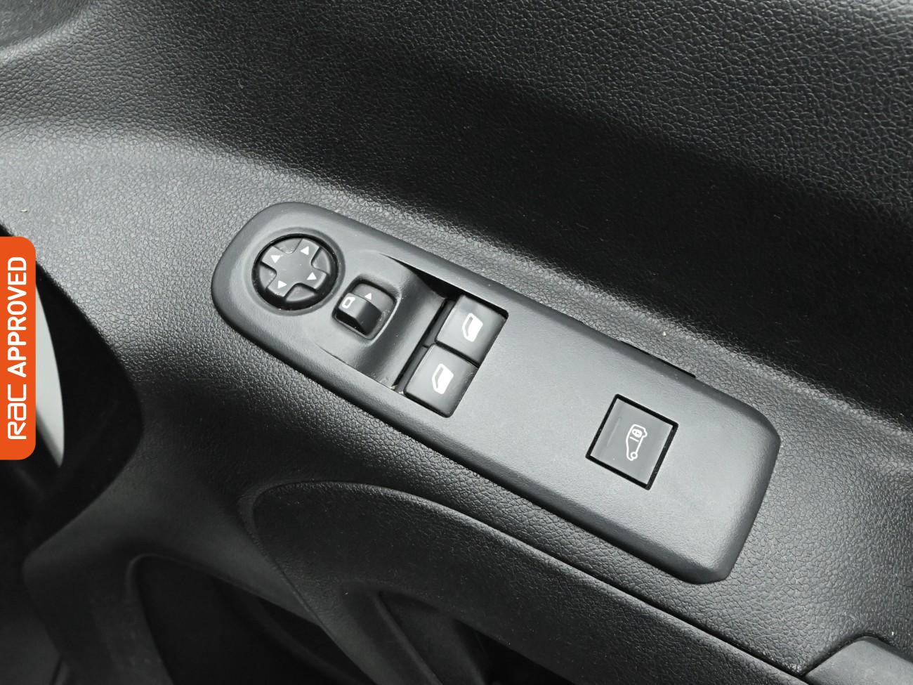 Used Vauxhall Combo 2020 for sale - 76782991: Photo 22