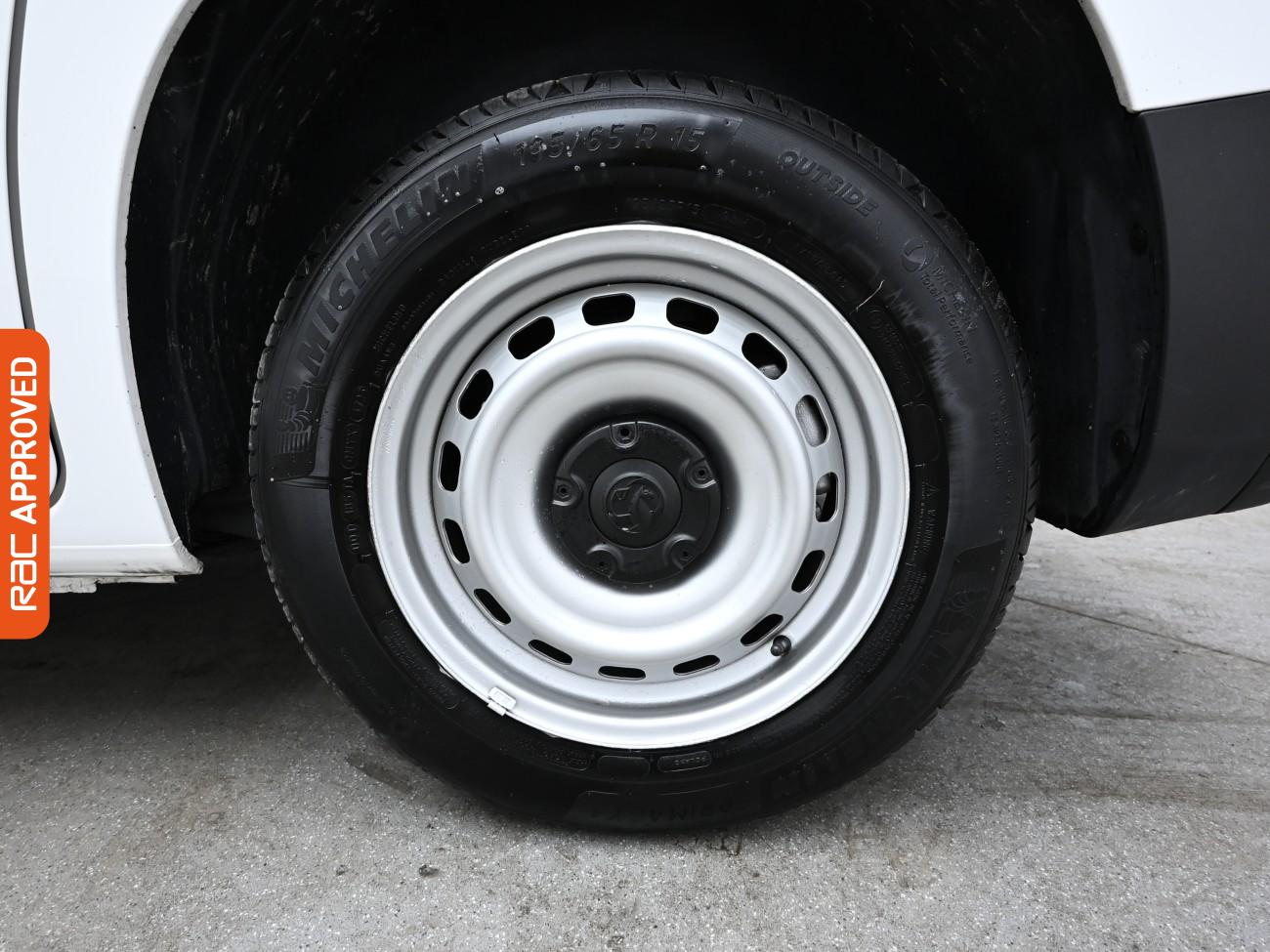 Vehicle 25