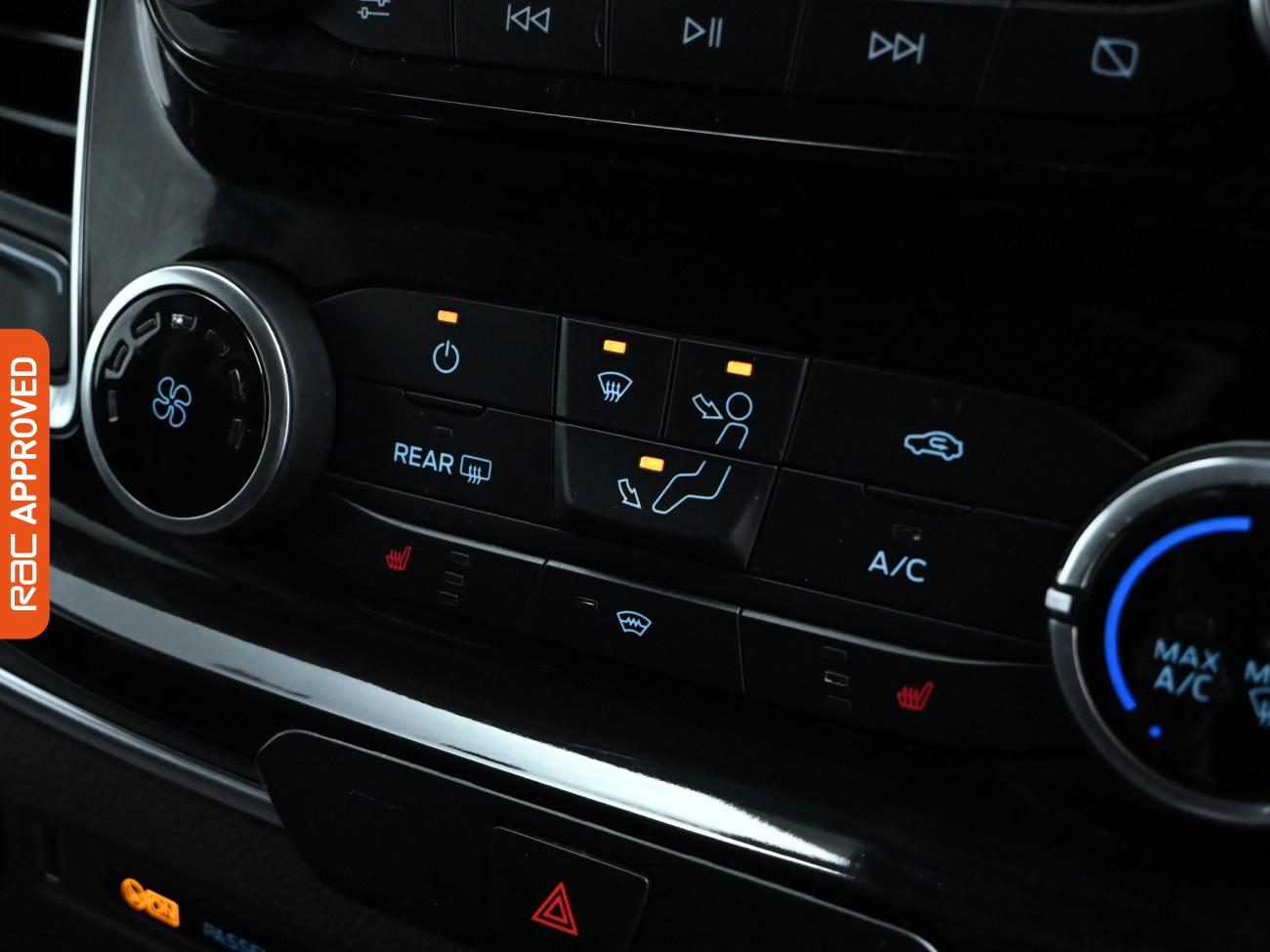 Used Ford Tourneo Custom 2020 for sale - 75968513: Photo 14