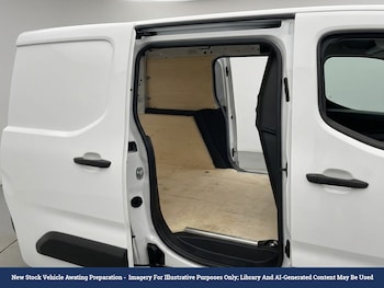 Used Toyota ProAce 2024 for sale - 79519194: Photo