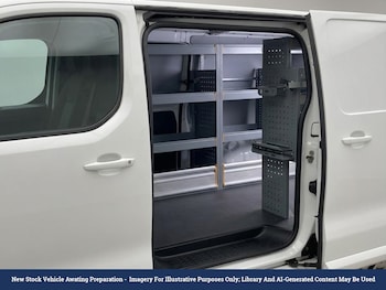 Used Vauxhall Vivaro 2022 for sale - 79365102: Photo