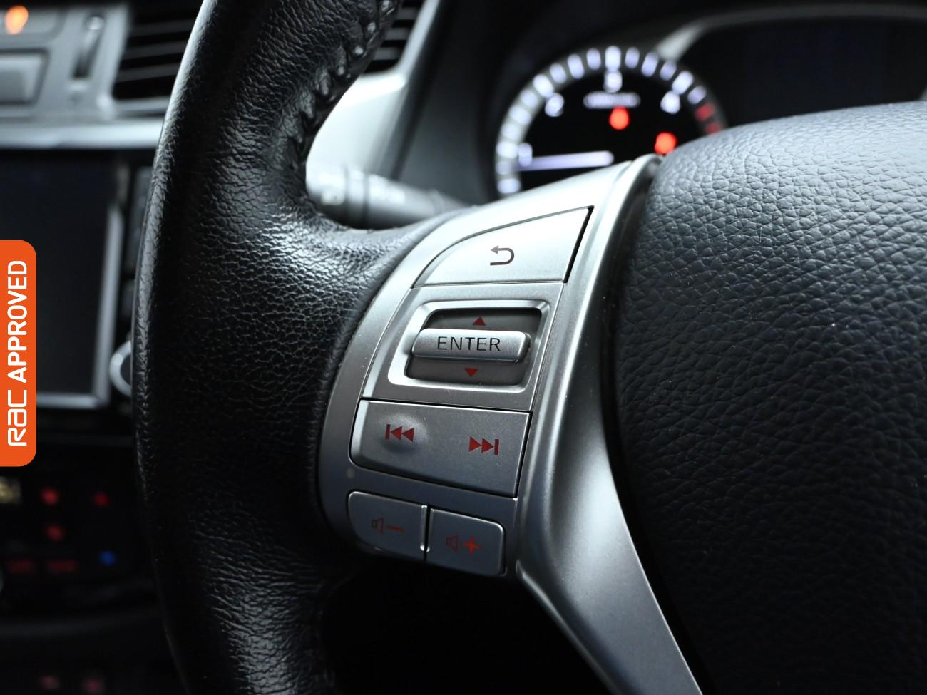 Used Nissan Navara 2021 for sale - 75924868: Photo 22