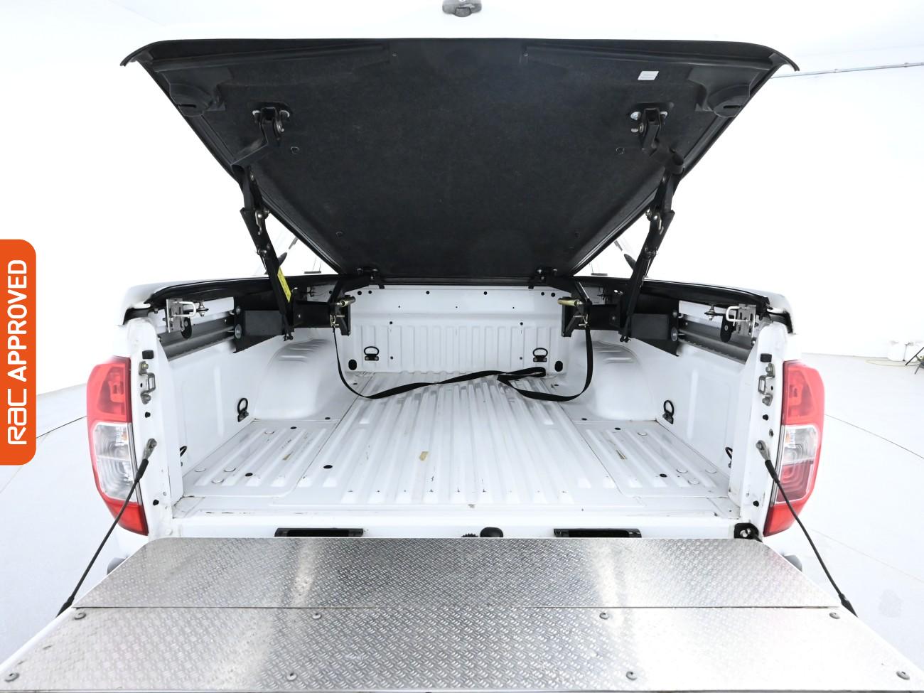 Used Nissan Navara 2021 for sale - 75924868: Photo 27