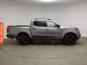 Used Nissan Navara 2021 for sale - 75053448: Photo