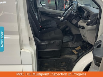 Used Maxus Deliver 9 2022 for sale - 76782942: Photo