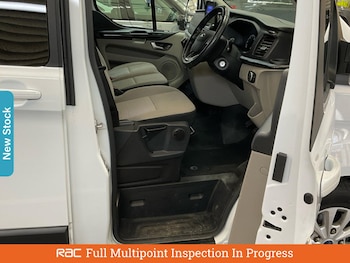 Used Ford Tourneo Custom 2021 for sale - 76412789: Photo