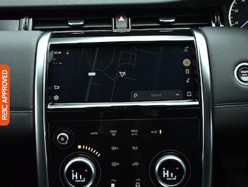 Used Land Rover Discovery Sport 2021 for sale - 78769966: Photo