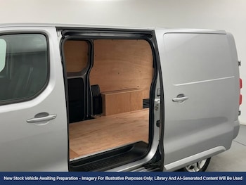 Used Vauxhall Vivaro 2022 for sale - 79003975: Photo