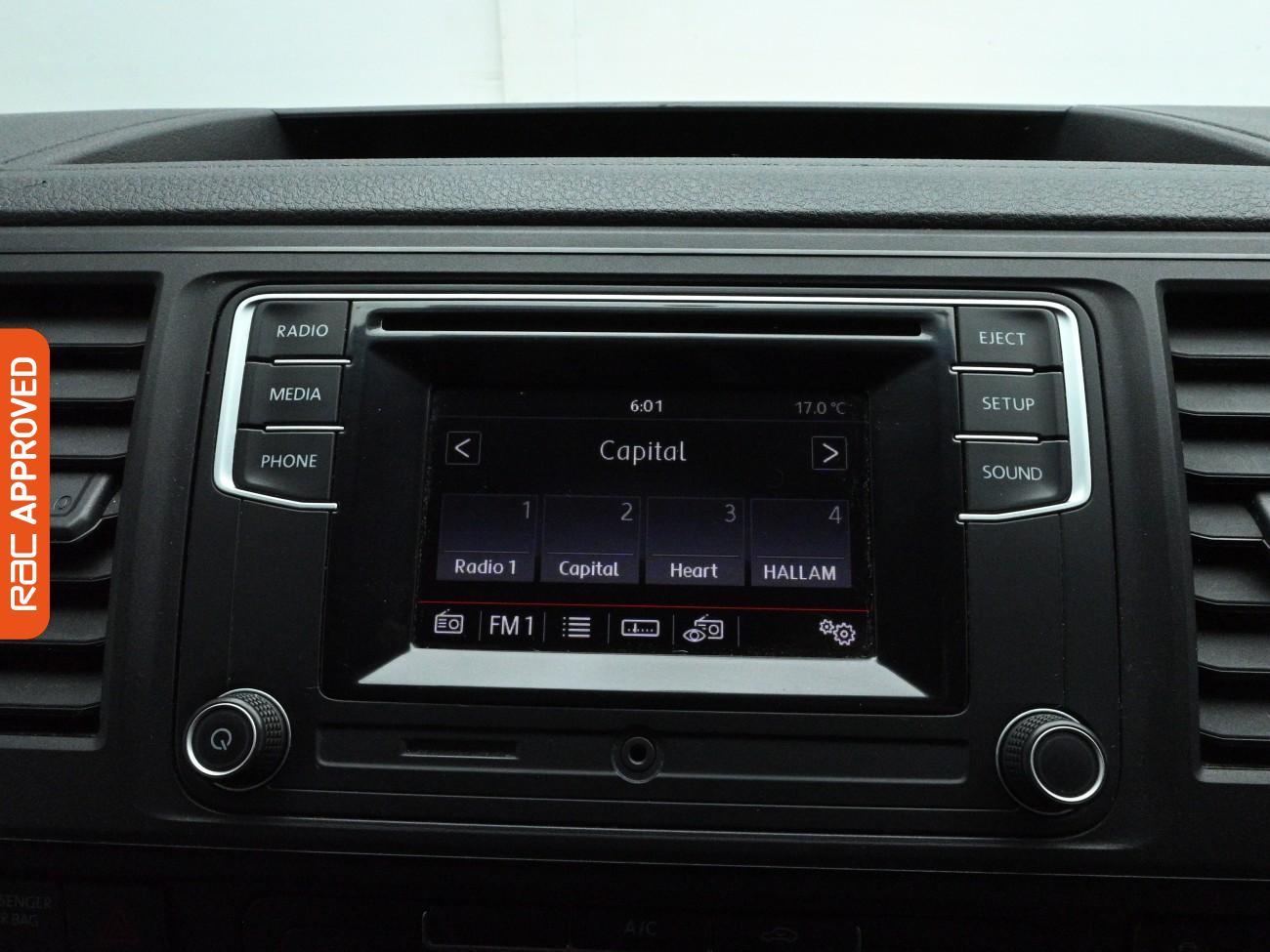 Used Volkswagen Transporter 2019 for sale - 76972690: Photo 25