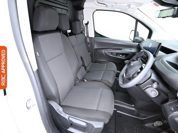Used Peugeot Partner 2024 for sale - 76280765: Photo 2