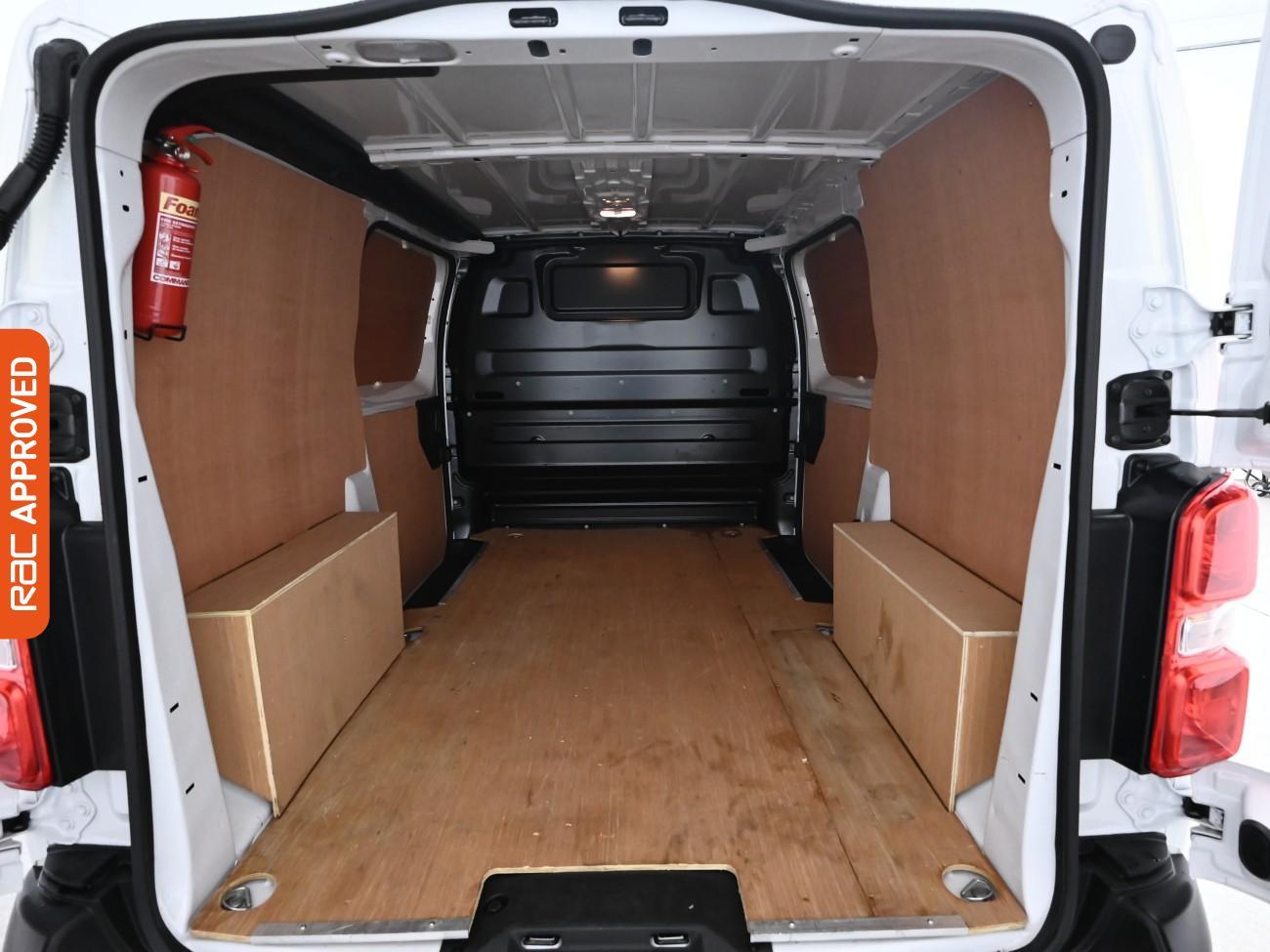 Used Citroen Dispatch 2023 for sale - 76697673: Photo 3