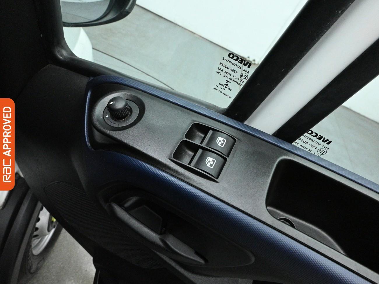 Used Iveco Daily 2022 for sale - 77593543: Photo 24