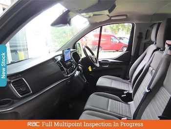Used Ford Tourneo Custom 2022 for sale - 75604002: Photo