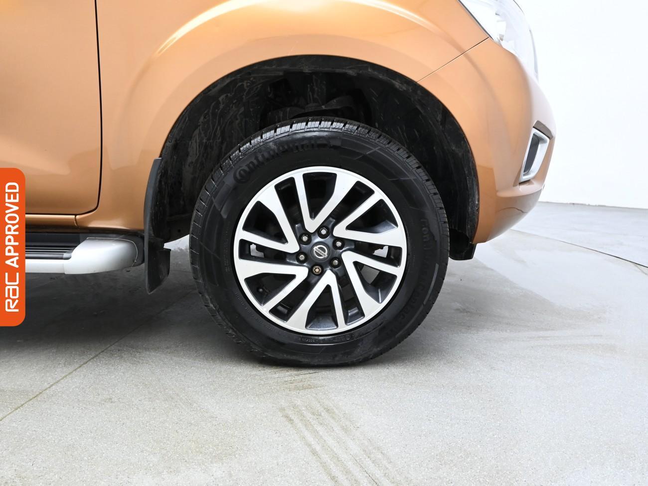 Used Nissan Navara 2018 for sale - 75819545: Photo 25