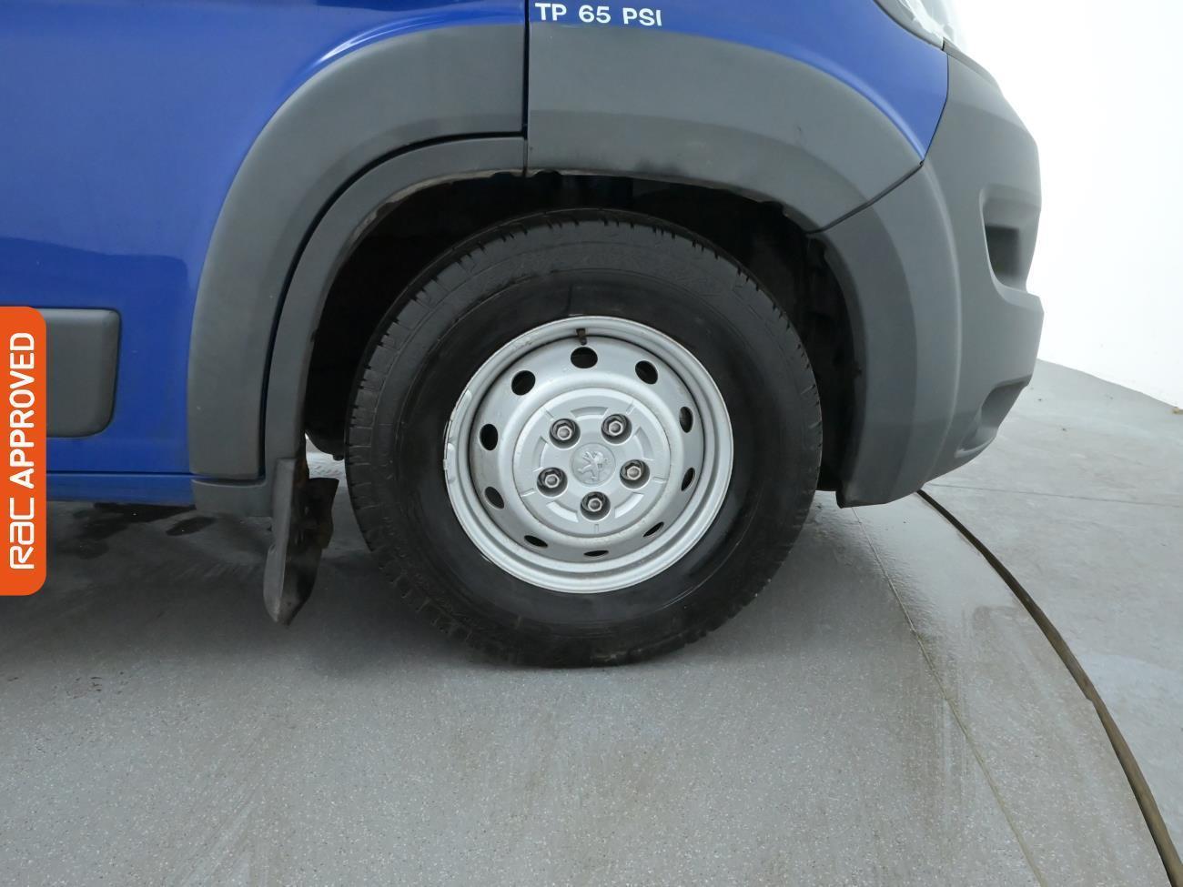 Vehicle 22