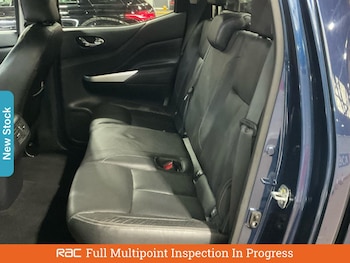 Used Nissan Navara 2025 for sale - 76133642: Photo