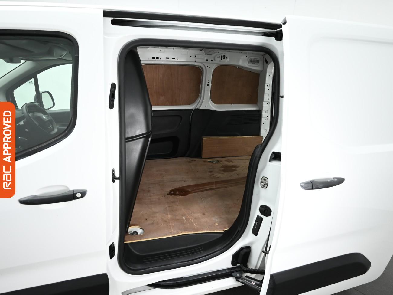 Used Peugeot Partner 2018 for sale - 77662881: Photo 12