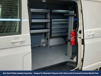 Used Volkswagen Transporter 2021 for sale - 79487230: Photo