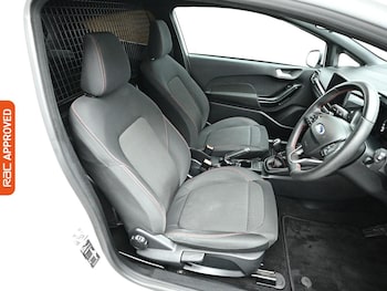 Used Ford Fiesta 2021 for sale - 78949716: Photo